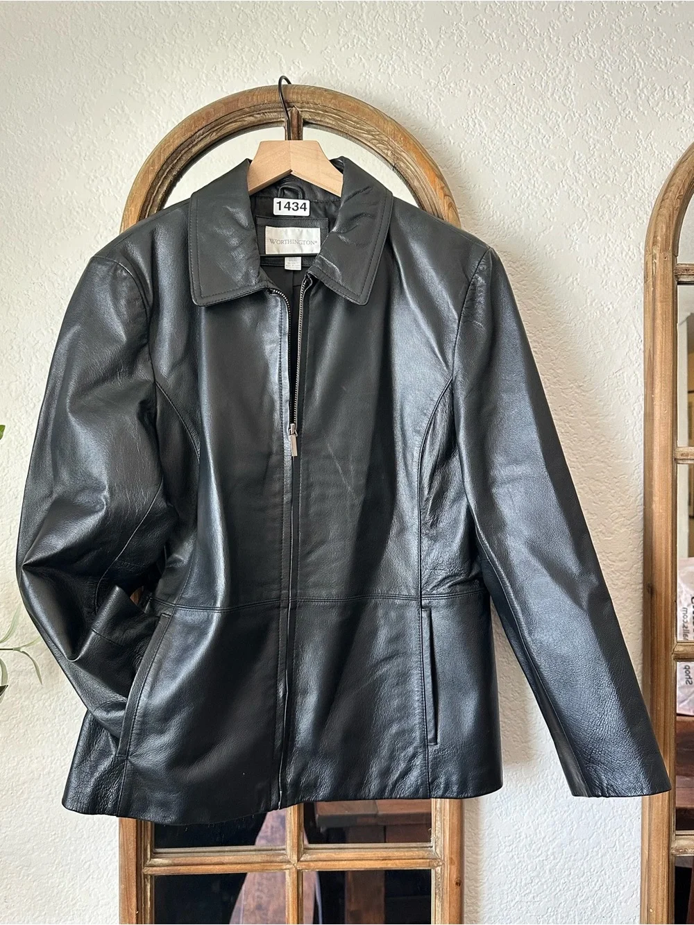 Worthington Genuine Leather Jacket Black Zip Front Tailored Blazer Coat Large - Picture 2 of 9